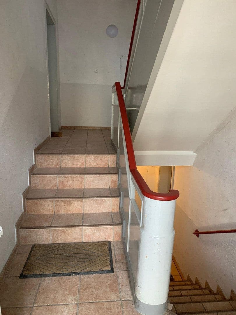 Pronájem bytu 4+1 101 m², Landgraf-Karl-Straße 19, Kassel, Hessen Pronájem bytu 4+1 101 m², Landgraf-Karl-Straße 19, Kassel, Hessen