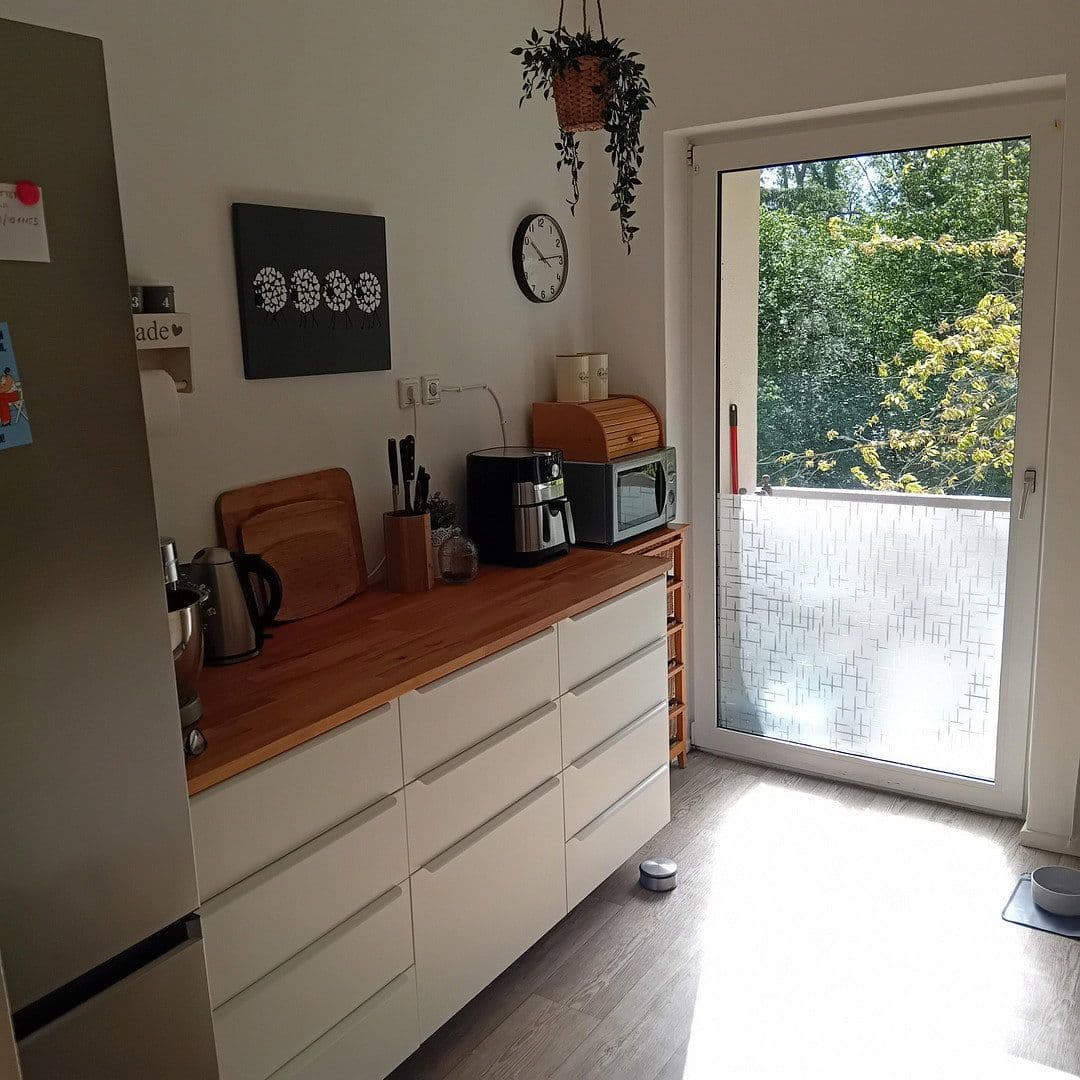 Pronájem bytu 4+1 101 m², Landgraf-Karl-Straße 19, Kassel, Hessen Pronájem bytu 4+1 101 m², Landgraf-Karl-Straße 19, Kassel, Hessen
