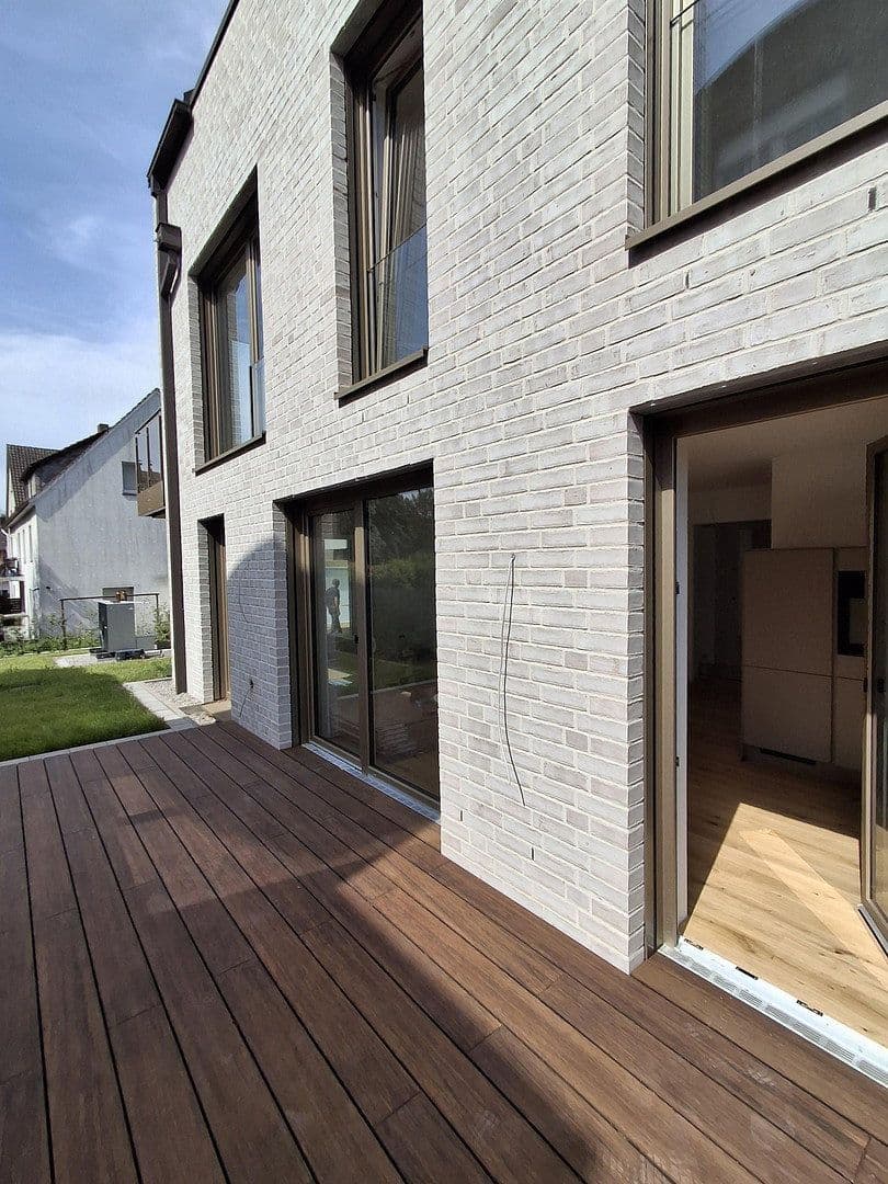 Pronájem bytu 3+1 81 m², Bergstr. 2 a, Halle (Westf.), Severní Porýní-Vestfálsko Pronájem bytu 3+1 81 m², Bergstr. 2 a, Halle (Westf.), Severní Porýní-Vestfálsko