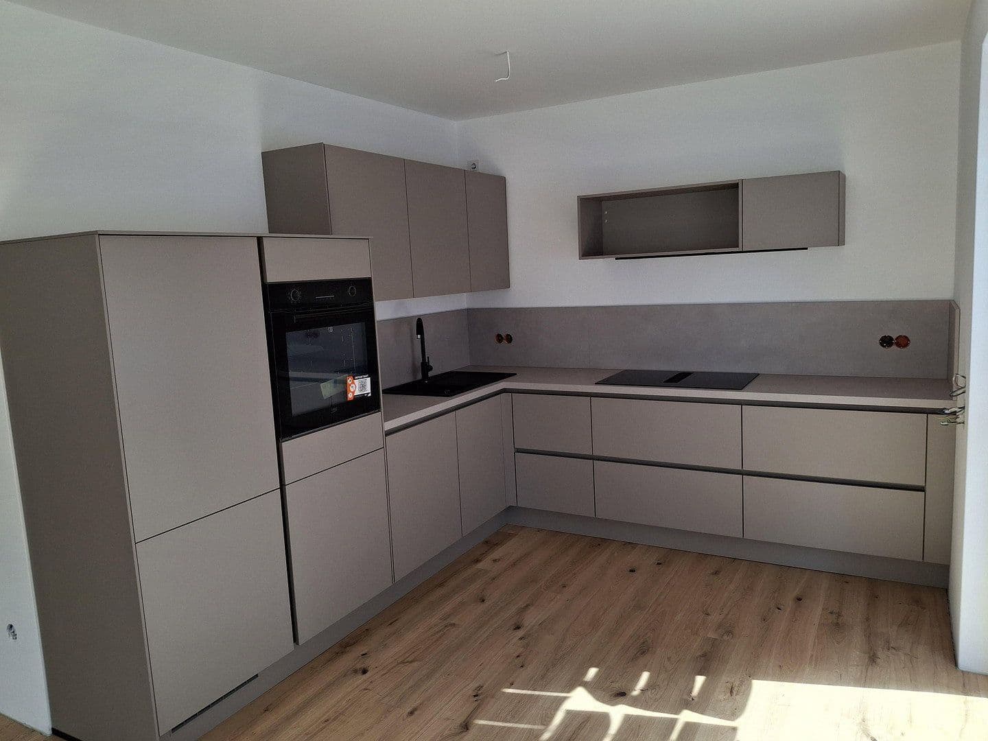 Pronájem bytu 3+1 81 m², Bergstr. 2 a, Halle (Westf.), Severní Porýní-Vestfálsko Pronájem bytu 3+1 81 m², Bergstr. 2 a, Halle (Westf.), Severní Porýní-Vestfálsko
