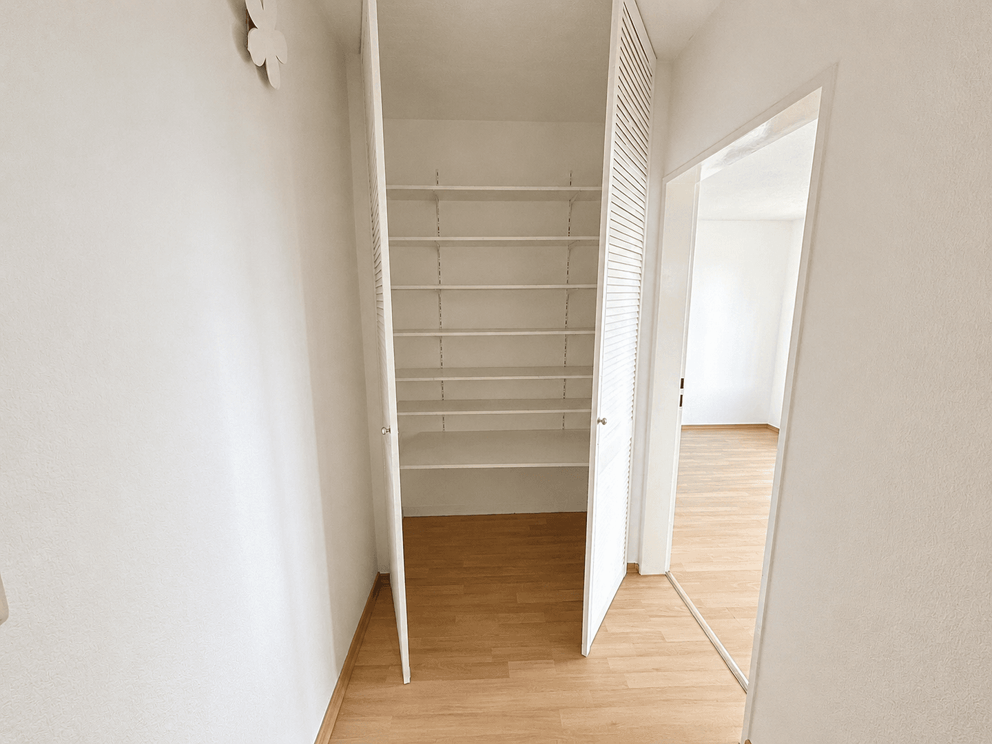 Pronájem bytu 1+1 46 m², Heiligenbaumstaße 85, Duisburg, Severní Porýní-Vestfálsko Pronájem bytu 1+1 46 m², Heiligenbaumstaße 85, Duisburg, Severní Porýní-Vestfálsko