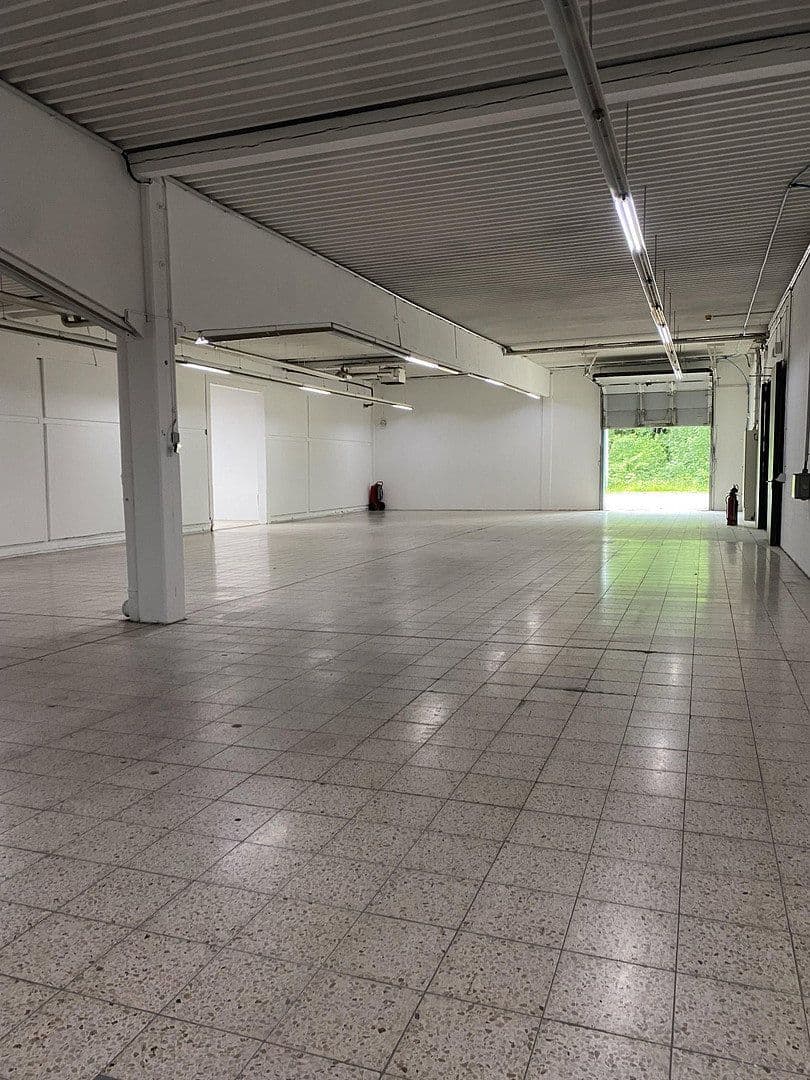 Pronájem nebytového prostoru 459 m², Meißener Dorfstraße 35, Minden, Severní Porýní-Vestfálsko Pronájem nebytového prostoru 459 m², Meißener Dorfstraße 35, Minden, Severní Porýní-Vestfálsko