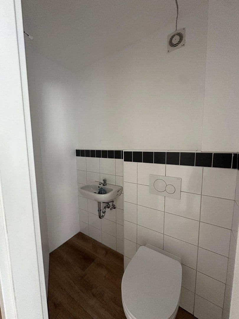 Pronájem bytu 1+1 29 m², Kohlenstraße 9-11, Rastatt, Bádensko-Württembersko Pronájem bytu 1+1 29 m², Kohlenstraße 9-11, Rastatt, Bádensko-Württembersko