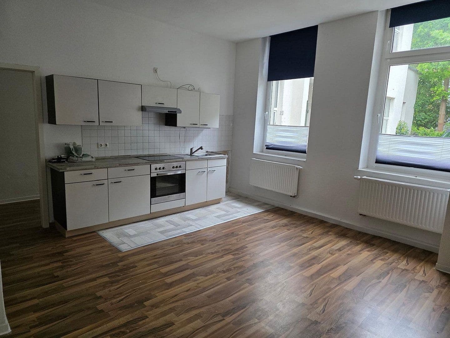 Pronájem bytu 2+1 80 m², Dahlmannstraße 36, Wismar, Mecklenburg-Vorpommern Pronájem bytu 2+1 80 m², Dahlmannstraße 36, Wismar, Mecklenburg-Vorpommern