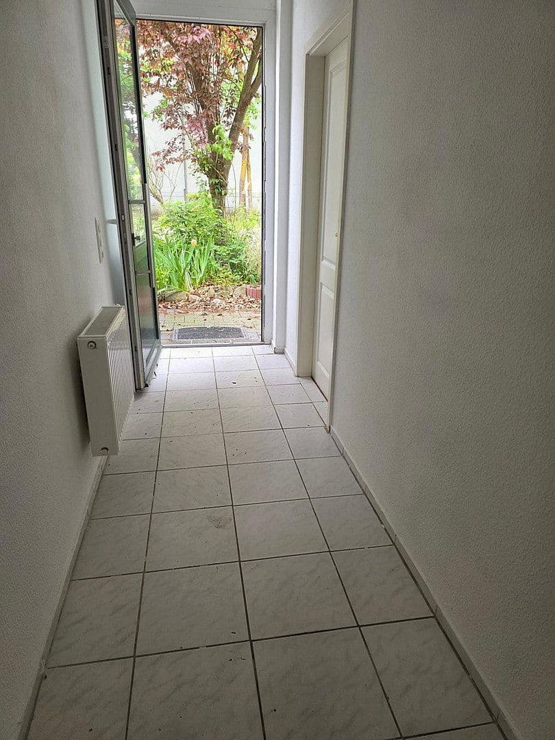 Pronájem bytu 2+1 80 m², Dahlmannstraße 36, Wismar, Mecklenburg-Vorpommern Pronájem bytu 2+1 80 m², Dahlmannstraße 36, Wismar, Mecklenburg-Vorpommern