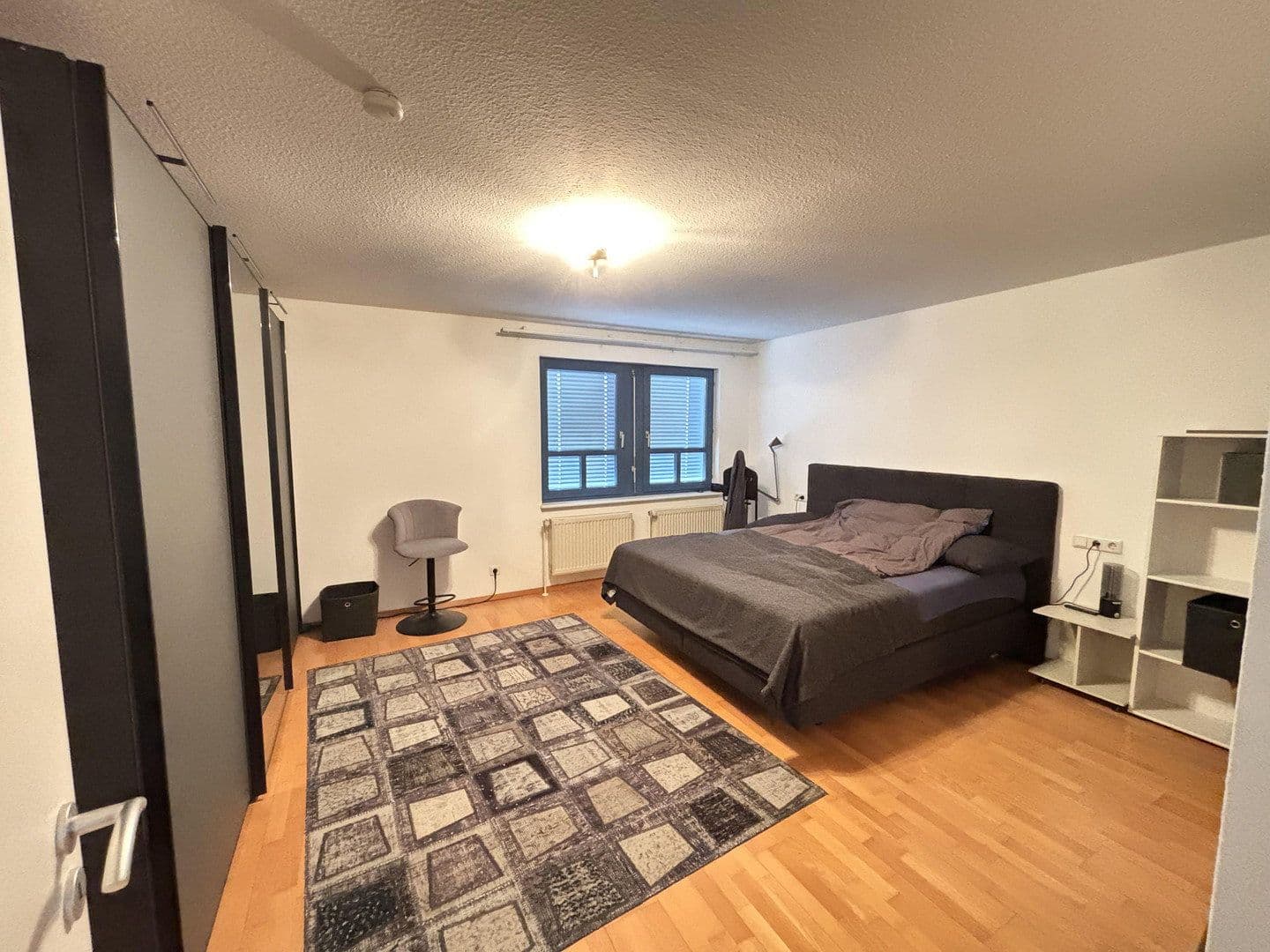 Pronájem bytu 5+kk 185 m², Wolf-Hirth-Straße 10, Esslingen am Neckar, Bádensko-Württembersko Pronájem bytu 5+kk 185 m², Wolf-Hirth-Straße 10, Esslingen am Neckar, Bádensko-Württembersko