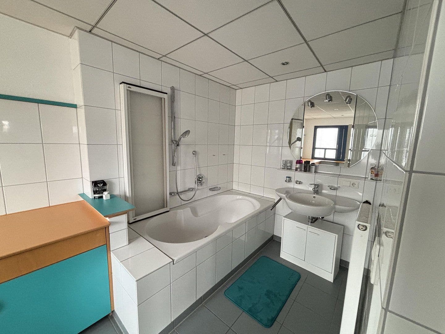 Pronájem bytu 5+kk 185 m², Wolf-Hirth-Straße 10, Esslingen am Neckar, Bádensko-Württembersko Pronájem bytu 5+kk 185 m², Wolf-Hirth-Straße 10, Esslingen am Neckar, Bádensko-Württembersko