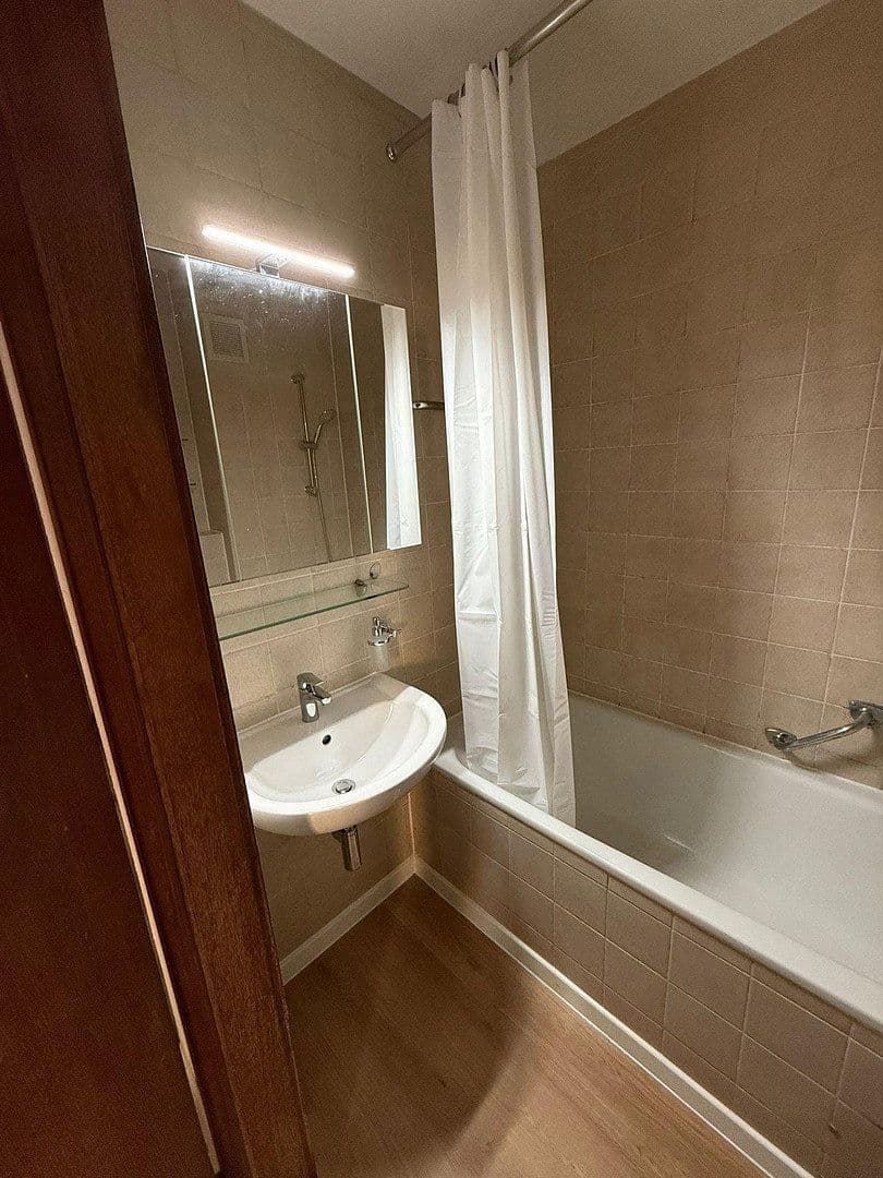 Pronájem bytu 1+1 23 m², Erlangen, Bavorsko Pronájem bytu 1+1 23 m², Erlangen, Bavorsko
