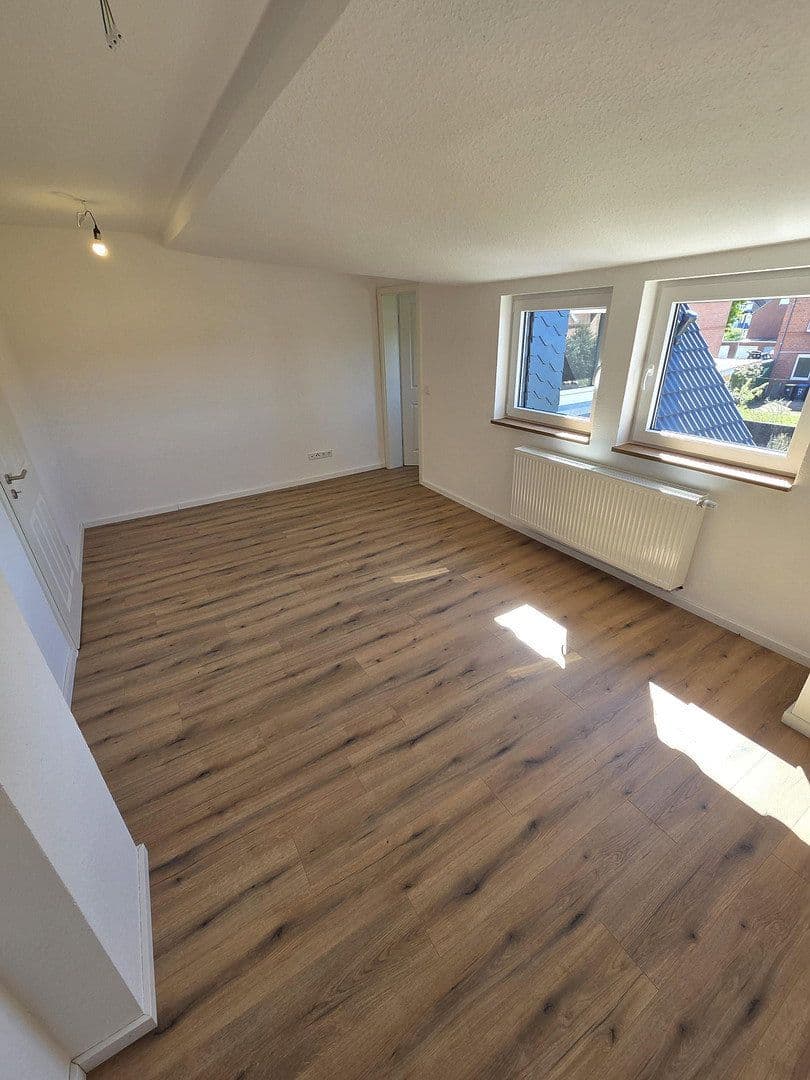 Pronájem domu 93 m², pozemek 327 m², Rheine, Severní Porýní-Vestfálsko Pronájem domu 93 m², pozemek 327 m², Rheine, Severní Porýní-Vestfálsko