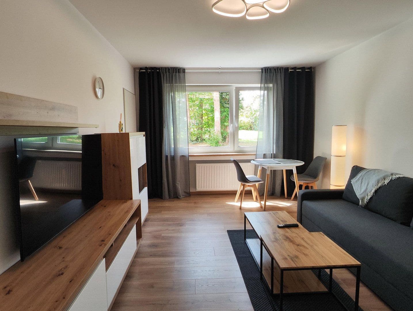 Pronájem bytu 1+1 27 m², Wernerwerkstraße 3, Regensburg, Bavorsko Pronájem bytu 1+1 27 m², Wernerwerkstraße 3, Regensburg, Bavorsko