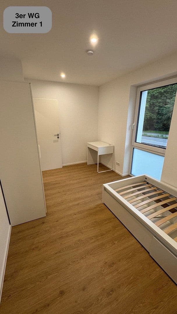 Pronájem bytu 3+1 60 m², Böblinger Straße 334, Stuttgart, Bádensko-Württembersko Pronájem bytu 3+1 60 m², Böblinger Straße 334, Stuttgart, Bádensko-Württembersko