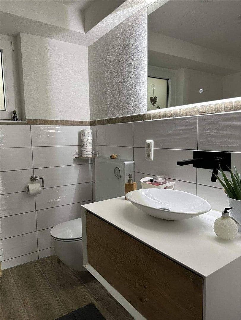 Prodej domu 180 m², pozemek 628 m², Ruschberg, Porýní-Falc Prodej domu 180 m², pozemek 628 m², Ruschberg, Porýní-Falc