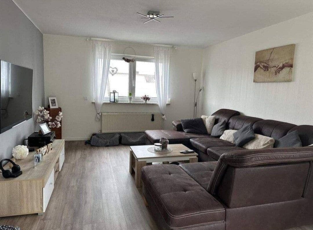 Prodej domu 180 m², pozemek 628 m², Ruschberg, Porýní-Falc Prodej domu 180 m², pozemek 628 m², Ruschberg, Porýní-Falc