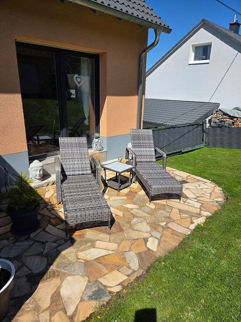 Prodej domu 180 m², pozemek 628 m², Ruschberg, Porýní-Falc Prodej domu 180 m², pozemek 628 m², Ruschberg, Porýní-Falc