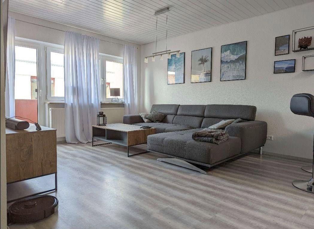 Pronájem bytu 2+1 50 m², Frankfurt am Main, Hessen Pronájem bytu 2+1 50 m², Frankfurt am Main, Hessen