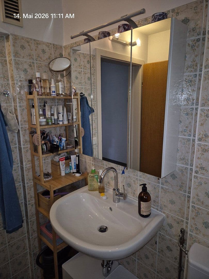 Pronájem bytu 2+1 57 m², Stuttgart, Bádensko-Württembersko Pronájem bytu 2+1 57 m², Stuttgart, Bádensko-Württembersko
