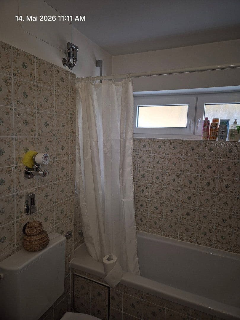 Pronájem bytu 2+1 57 m², Stuttgart, Bádensko-Württembersko Pronájem bytu 2+1 57 m², Stuttgart, Bádensko-Württembersko
