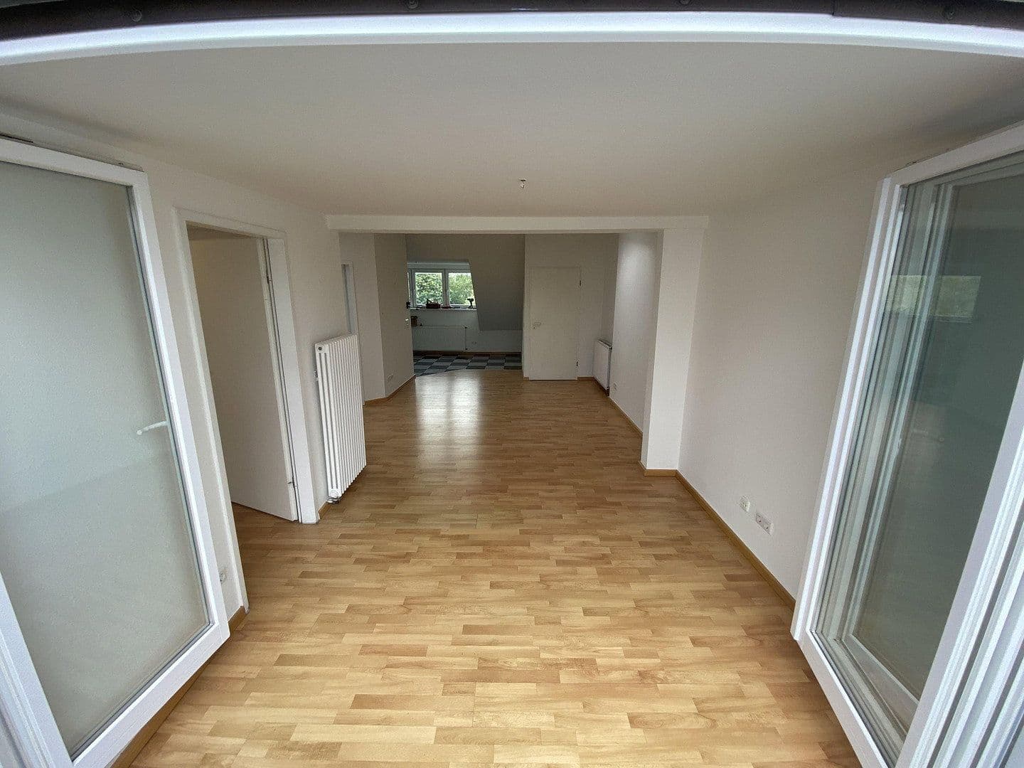 Prodej bytu 2+1 70 m², Fruchtallee 25, Hamburg, Hamburg Prodej bytu 2+1 70 m², Fruchtallee 25, Hamburg, Hamburg