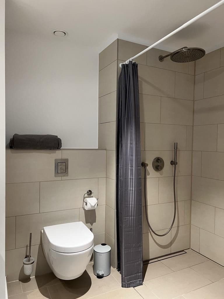 Pronájem bytu 2+1 56 m², Mühlenstraße 20, Berlin, Berlín Pronájem bytu 2+1 56 m², Mühlenstraße 20, Berlin, Berlín