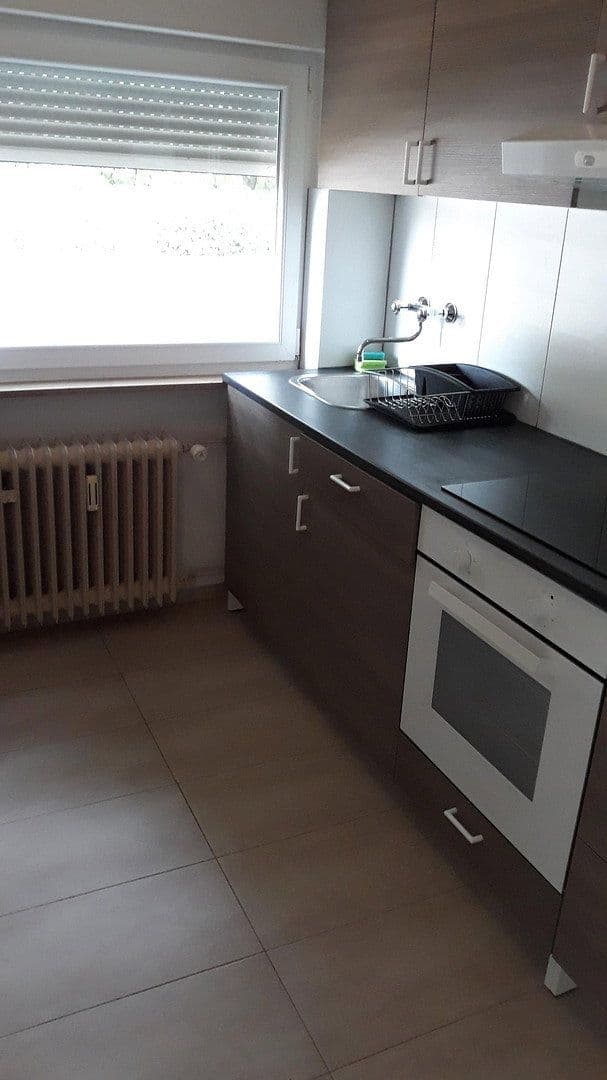 Pronájem bytu 1+1 20 m², Wartbergstrasse 44, Heilbronn, Bádensko-Württembersko Pronájem bytu 1+1 20 m², Wartbergstrasse 44, Heilbronn, Bádensko-Württembersko
