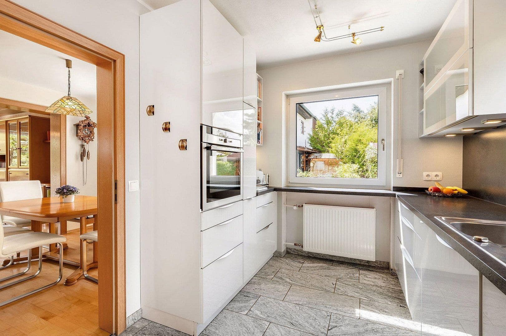 Prodej domu 153 m², pozemek 494 m², Jahnsteig 27, Otterfing, Bavorsko Prodej domu 153 m², pozemek 494 m², Jahnsteig 27, Otterfing, Bavorsko