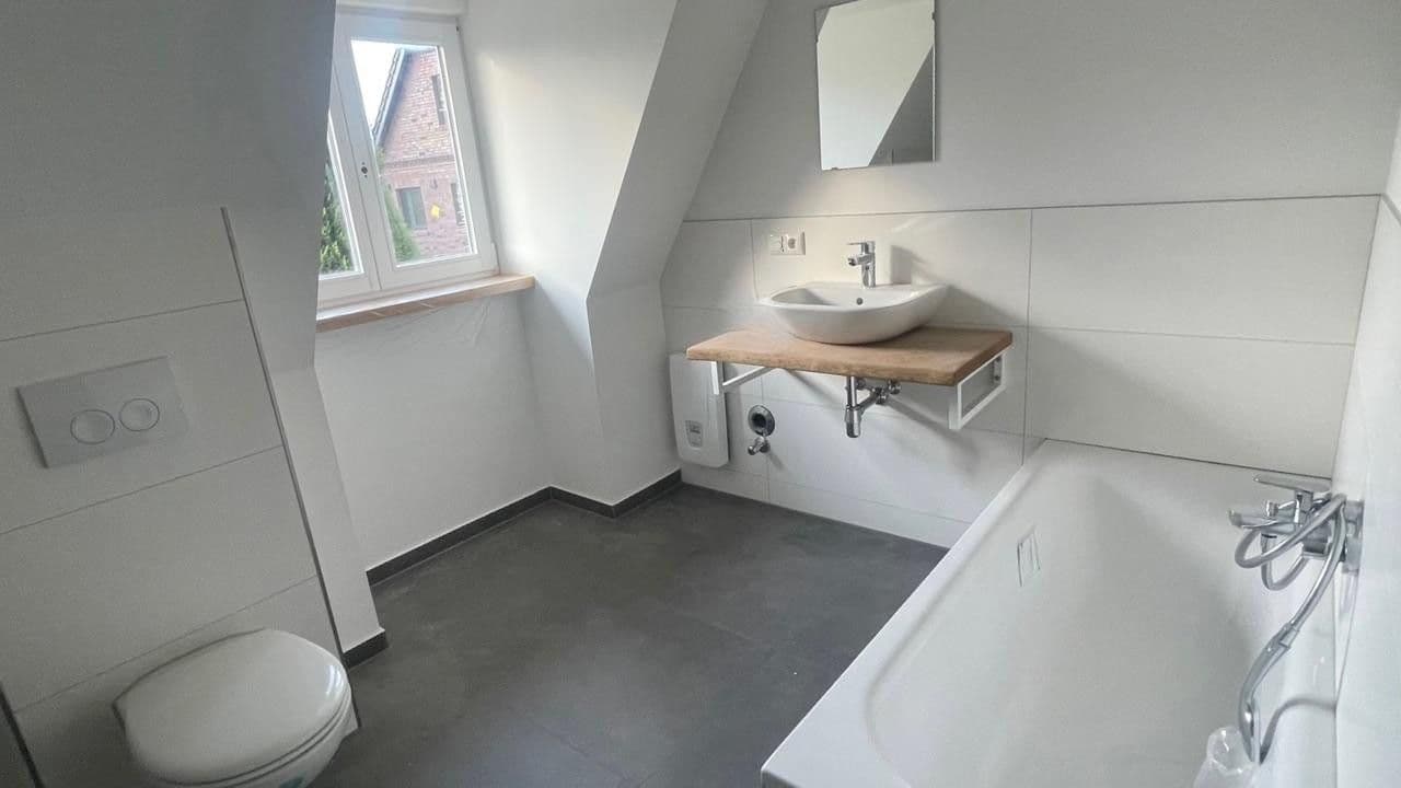 Pronájem bytu 4+1 124 m², Hollern-Twielenfleth, Dolní Sasko Pronájem bytu 4+1 124 m², Hollern-Twielenfleth, Dolní Sasko