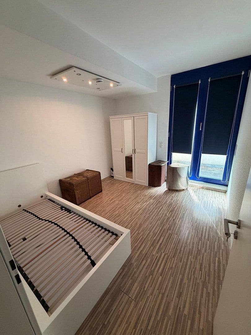Pronájem bytu 3+1 93 m², Schulstraße 43a, Hattersheim am Main, Hessen Pronájem bytu 3+1 93 m², Schulstraße 43a, Hattersheim am Main, Hessen