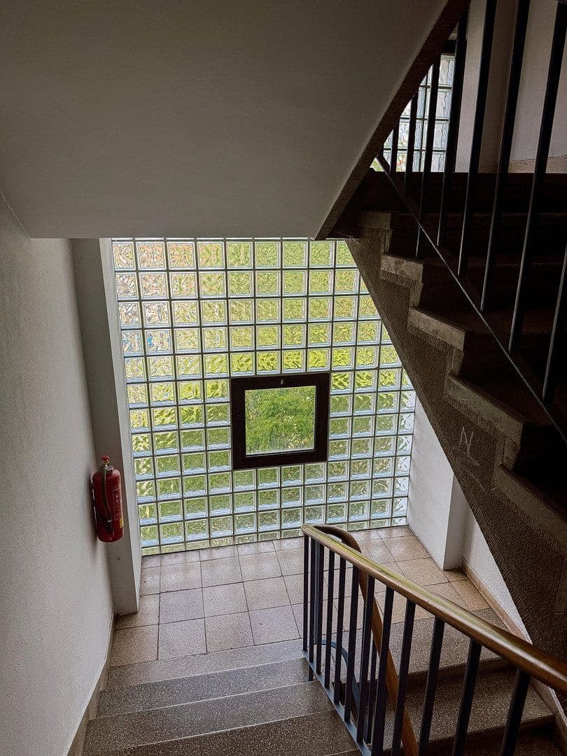 Pronájem bytu 2+1 39 m², Jägerstr. 3, Ludwigsburg, Bádensko-Württembersko Pronájem bytu 2+1 39 m², Jägerstr. 3, Ludwigsburg, Bádensko-Württembersko
