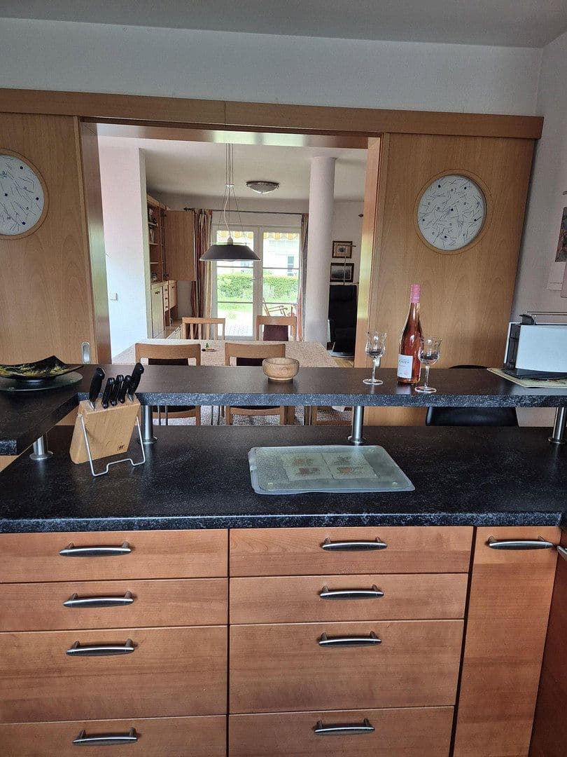 Prodej domu 132 m², pozemek 515 m², Berlin-Biesdorf, Berlín Prodej domu 132 m², pozemek 515 m², Berlin-Biesdorf, Berlín