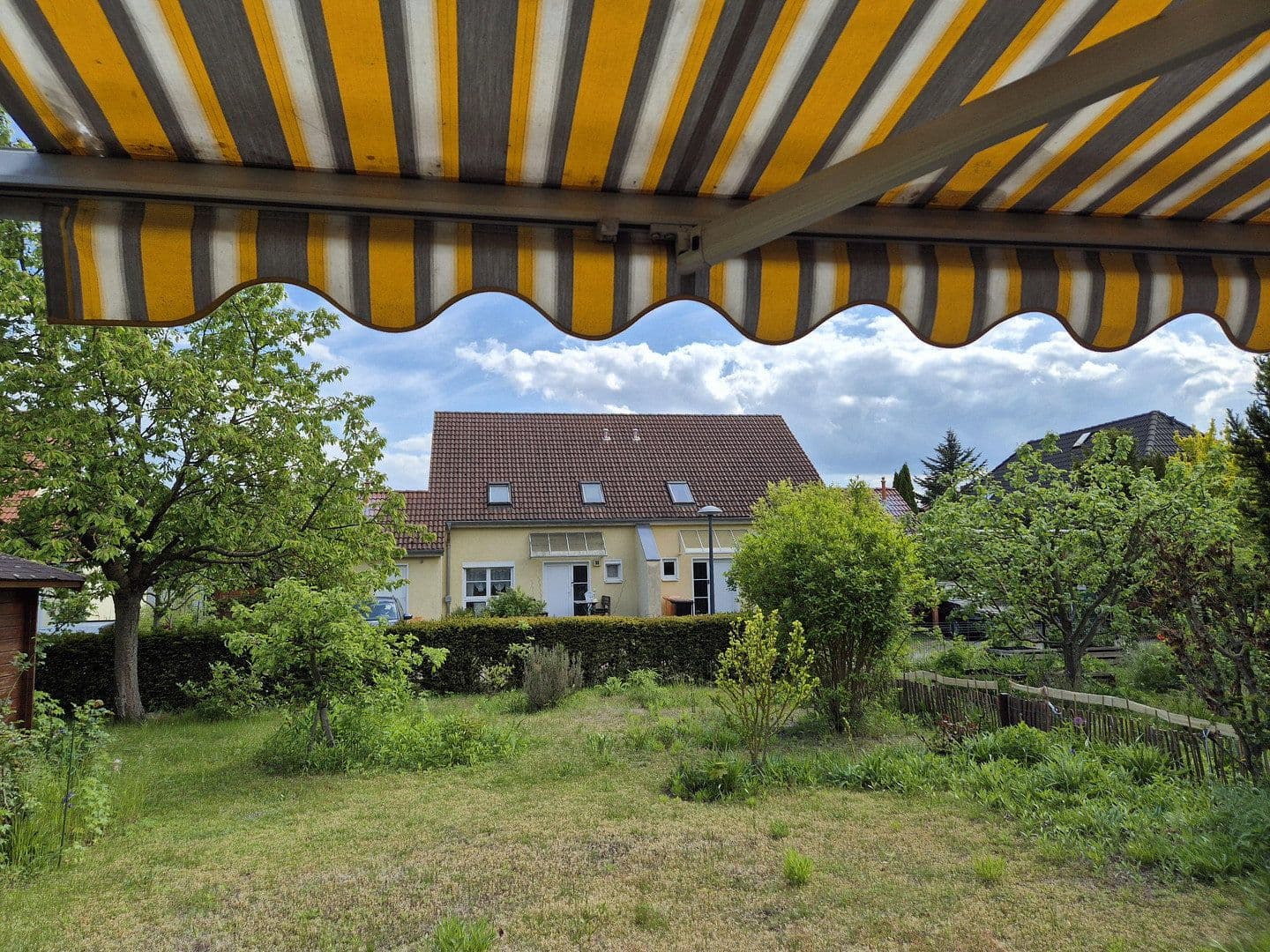 Prodej domu 132 m², pozemek 515 m², Berlin-Biesdorf, Berlín Prodej domu 132 m², pozemek 515 m², Berlin-Biesdorf, Berlín