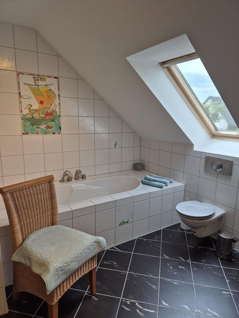 Prodej domu 132 m², pozemek 515 m², Berlin-Biesdorf, Berlín Prodej domu 132 m², pozemek 515 m², Berlin-Biesdorf, Berlín