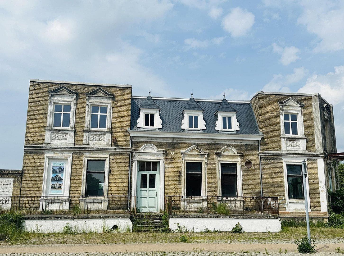 Prodej domu 434 m², pozemek 1.000 m², Wandlitz, Braniborsko Prodej domu 434 m², pozemek 1.000 m², Wandlitz, Braniborsko