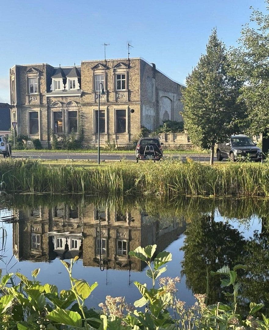 Prodej domu 434 m², pozemek 1.000 m², Wandlitz, Braniborsko Prodej domu 434 m², pozemek 1.000 m², Wandlitz, Braniborsko
