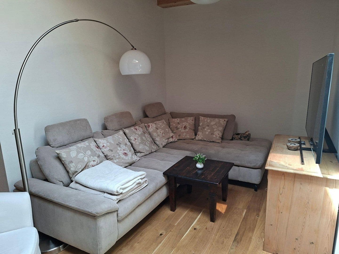Prodej domu 295 m², pozemek 1.223 m², Strothmannsweg 44a, Osnabrück, Dolní Sasko Prodej domu 295 m², pozemek 1.223 m², Strothmannsweg 44a, Osnabrück, Dolní Sasko