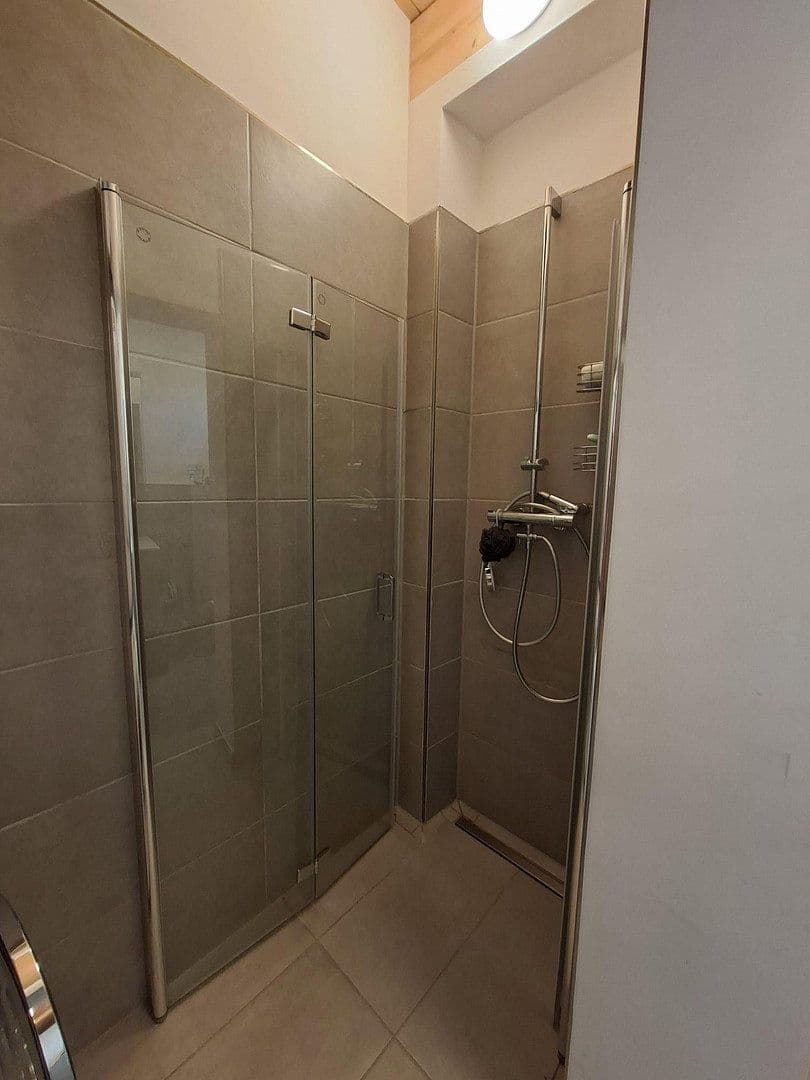 Prodej domu 295 m², pozemek 1.223 m², Strothmannsweg 44a, Osnabrück, Dolní Sasko Prodej domu 295 m², pozemek 1.223 m², Strothmannsweg 44a, Osnabrück, Dolní Sasko