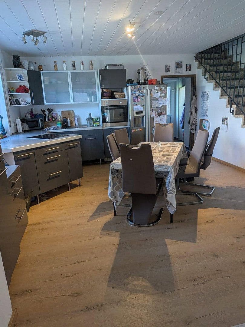 Prodej domu 295 m², pozemek 1.223 m², Strothmannsweg 44a, Osnabrück, Dolní Sasko Prodej domu 295 m², pozemek 1.223 m², Strothmannsweg 44a, Osnabrück, Dolní Sasko