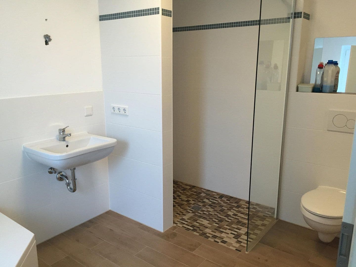 Prodej domu 257 m², pozemek 669 m², Dattenberg, Porýní-Falc Prodej domu 257 m², pozemek 669 m², Dattenberg, Porýní-Falc