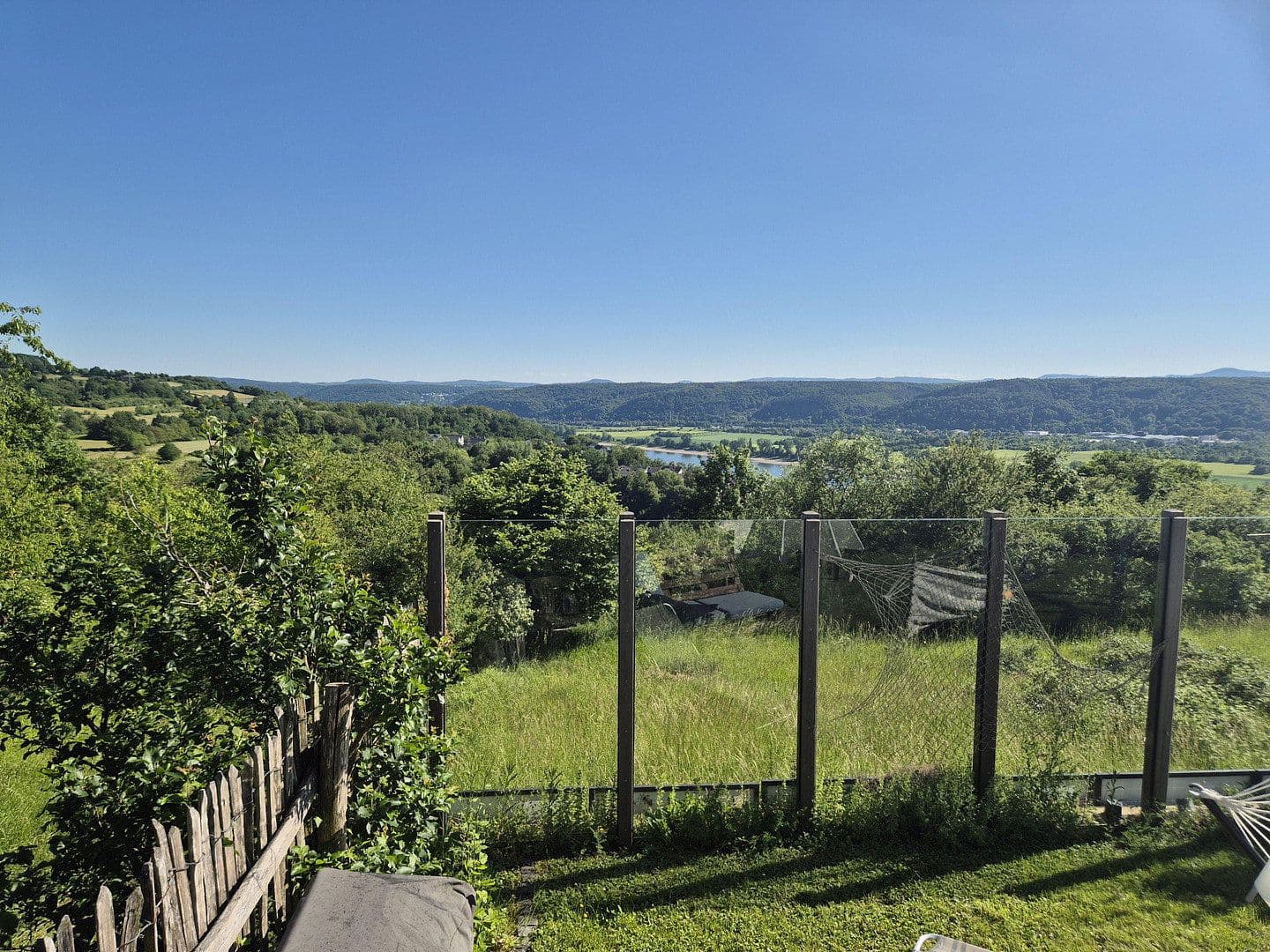 Prodej domu 257 m², pozemek 669 m², Dattenberg, Porýní-Falc Prodej domu 257 m², pozemek 669 m², Dattenberg, Porýní-Falc