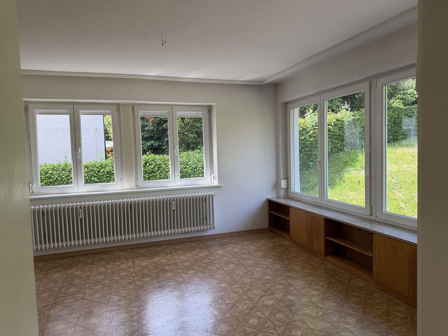 Prodej domu 150 m², pozemek 647 m², Freudenstadt, Bádensko-Württembersko Prodej domu 150 m², pozemek 647 m², Freudenstadt, Bádensko-Württembersko
