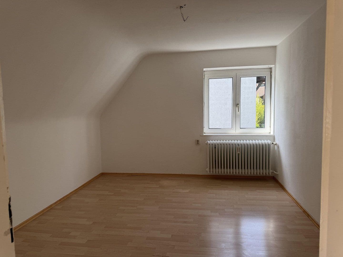 Prodej domu 150 m², pozemek 647 m², Freudenstadt, Bádensko-Württembersko Prodej domu 150 m², pozemek 647 m², Freudenstadt, Bádensko-Württembersko
