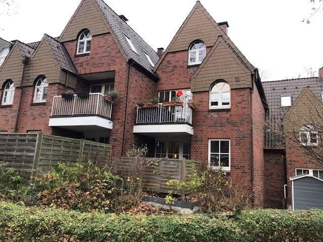 Pronájem bytu 4+1 109 m², Volksdorfer Weg 54c, Hamburg, Hamburg Pronájem bytu 4+1 109 m², Volksdorfer Weg 54c, Hamburg, Hamburg