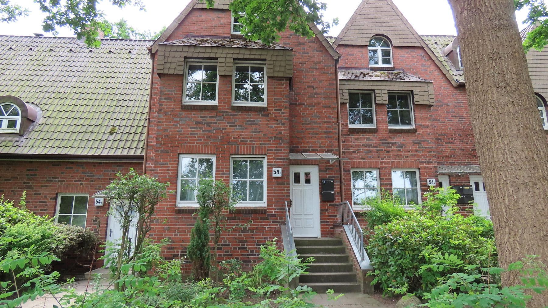 Pronájem bytu 4+1 109 m², Volksdorfer Weg 54c, Hamburg, Hamburg Pronájem bytu 4+1 109 m², Volksdorfer Weg 54c, Hamburg, Hamburg