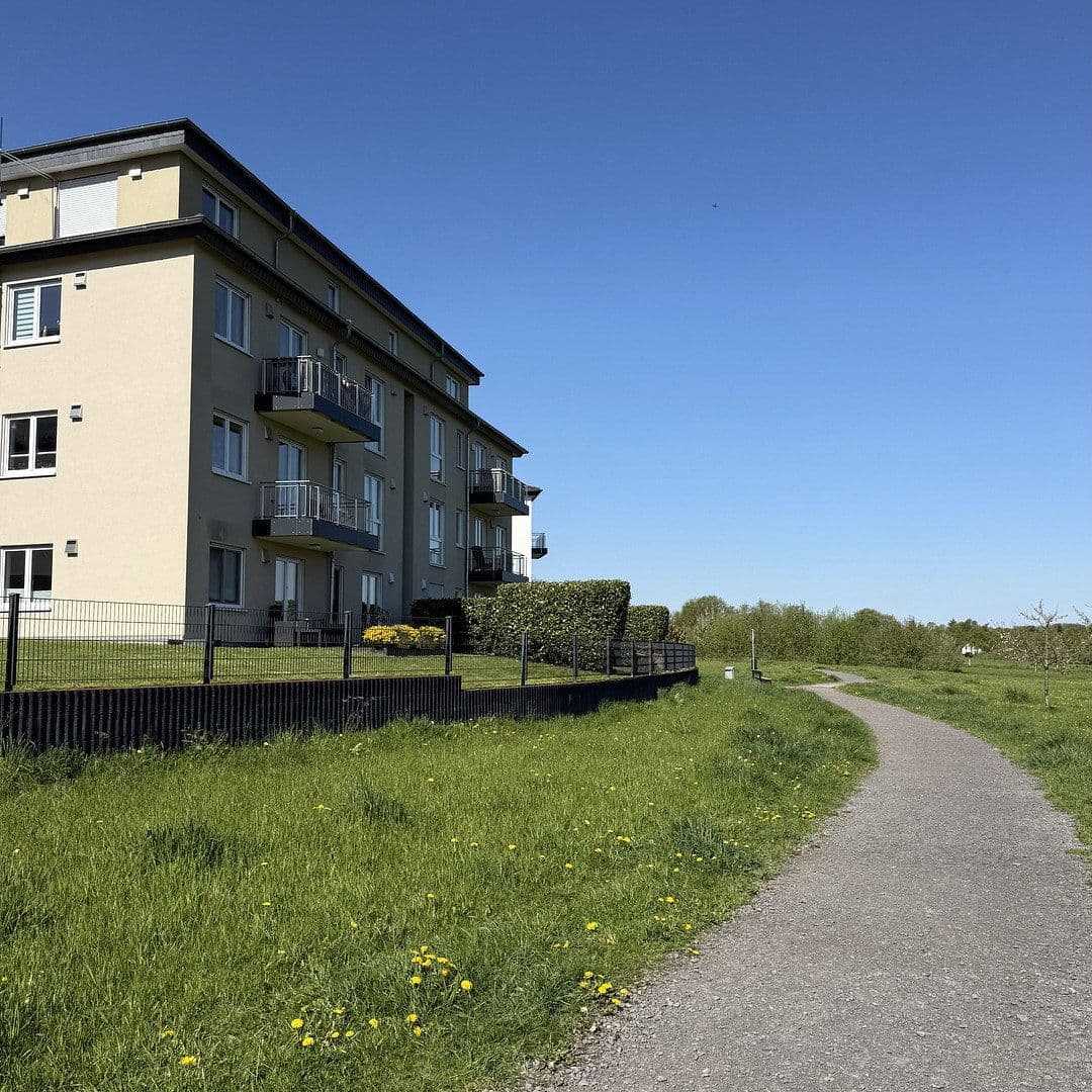 Prodej bytu 3+1 110 m², Bonn, Severní Porýní-Vestfálsko Prodej bytu 3+1 110 m², Bonn, Severní Porýní-Vestfálsko