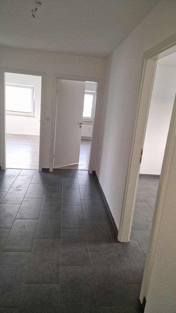 Pronájem bytu 2+1 72 m², Vettelschoß, Porýní-Falc Pronájem bytu 2+1 72 m², Vettelschoß, Porýní-Falc
