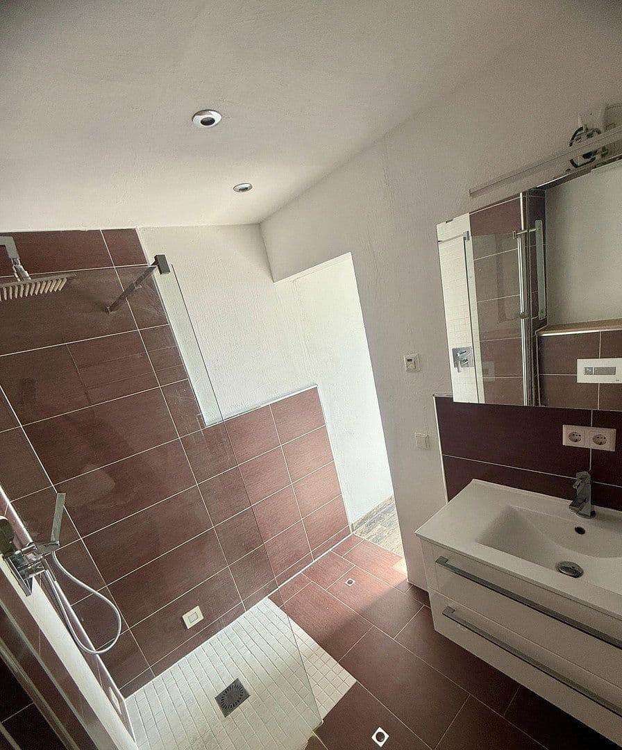 Prodej bytu 3+1 95 m², Leipzig, Sasko Prodej bytu 3+1 95 m², Leipzig, Sasko