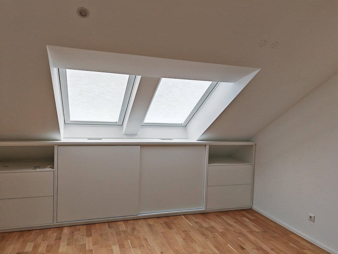 Prodej bytu 4+1 170 m², Erlenweg, Brunnthal, Bavorsko Prodej bytu 4+1 170 m², Erlenweg, Brunnthal, Bavorsko