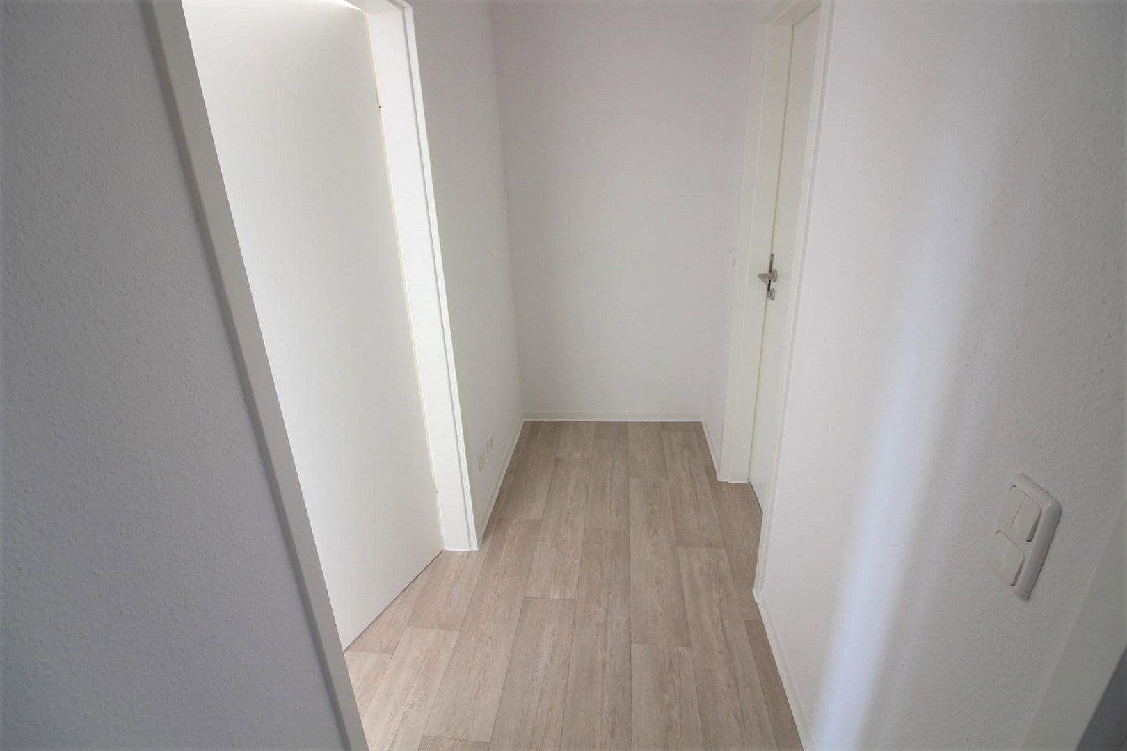 Pronájem bytu 2+1 46 m², Welsleber Straße 29, Magdeburg, Sasko-Anhaltsko Pronájem bytu 2+1 46 m², Welsleber Straße 29, Magdeburg, Sasko-Anhaltsko