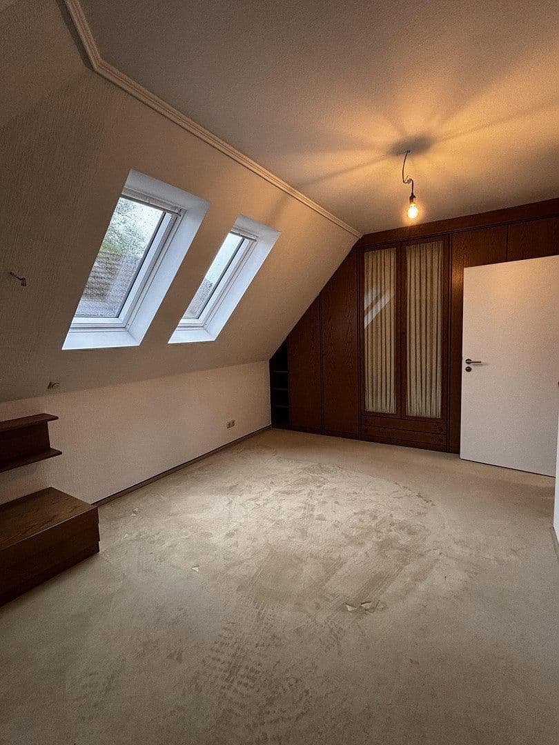Pronájem domu 202 m², pozemek 947 m², Rellingen, Šlesvicko-Holštýnsko Pronájem domu 202 m², pozemek 947 m², Rellingen, Šlesvicko-Holštýnsko