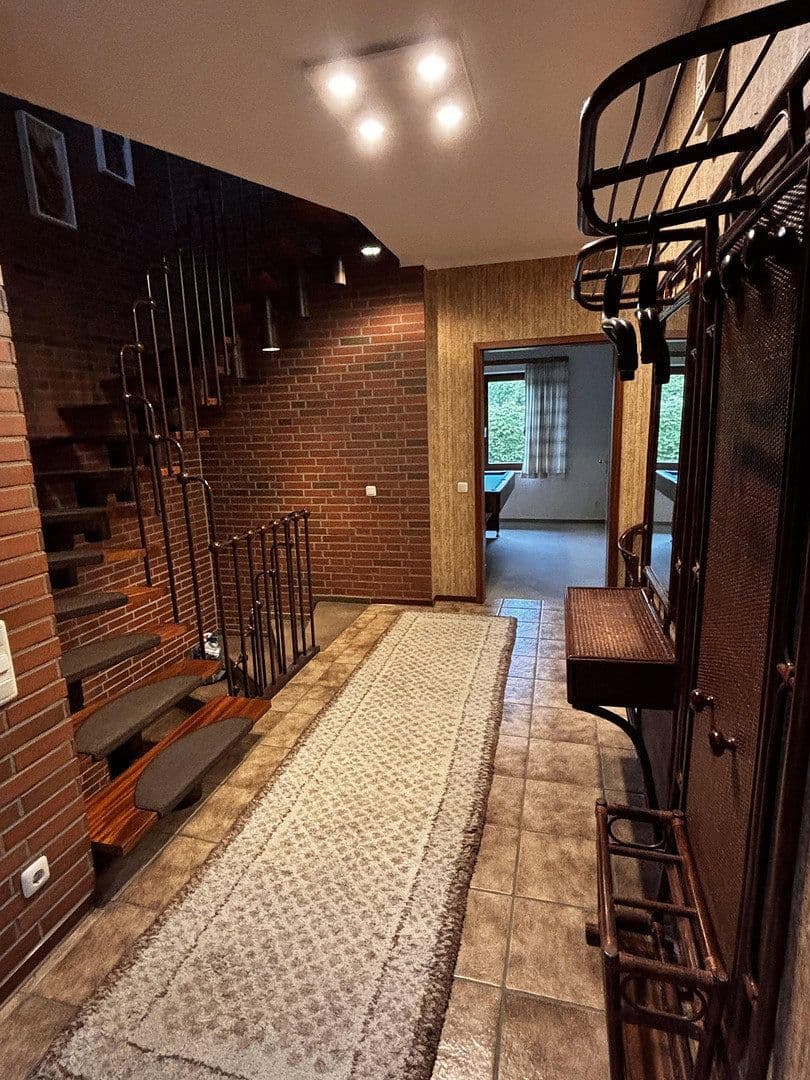 Pronájem domu 202 m², pozemek 947 m², Rellingen, Šlesvicko-Holštýnsko Pronájem domu 202 m², pozemek 947 m², Rellingen, Šlesvicko-Holštýnsko