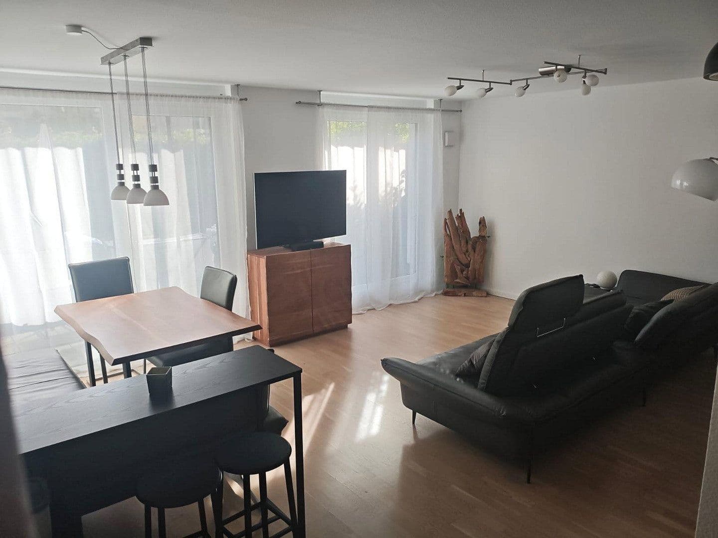 Pronájem bytu 2+1 51 m², Ulmer Straße 266, Stuttgart, Bádensko-Württembersko Pronájem bytu 2+1 51 m², Ulmer Straße 266, Stuttgart, Bádensko-Württembersko